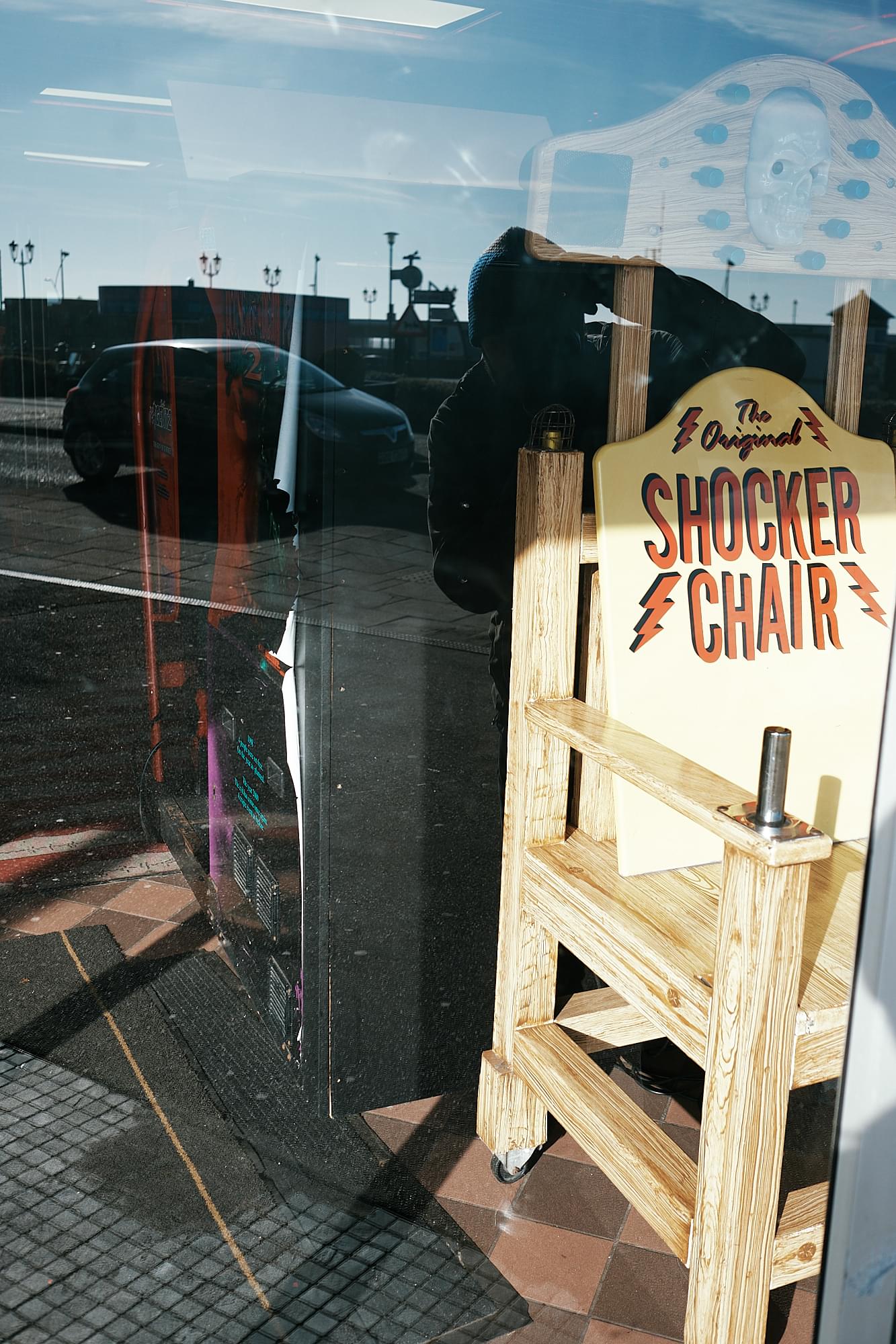 ‘shocker chair’ attraction