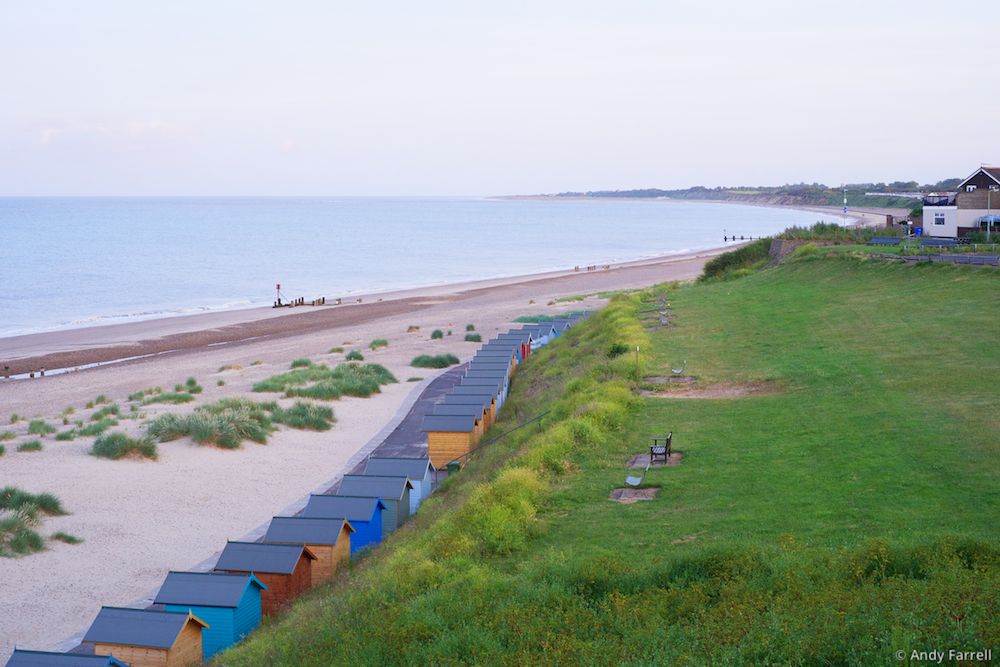 view south along Pakefield beach