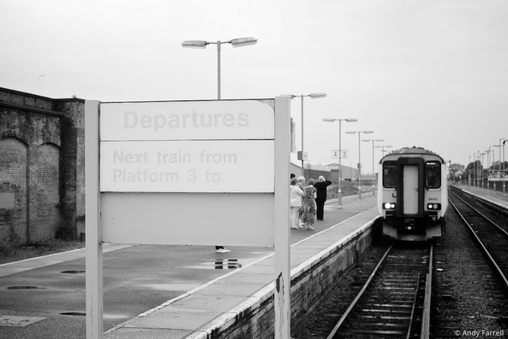 The 08:00 train from Lowestoft to Ipswich