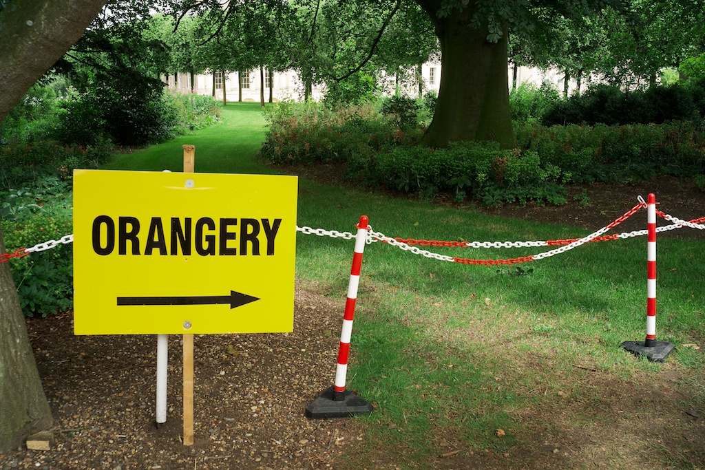 Sign directing visitors to the Orangery