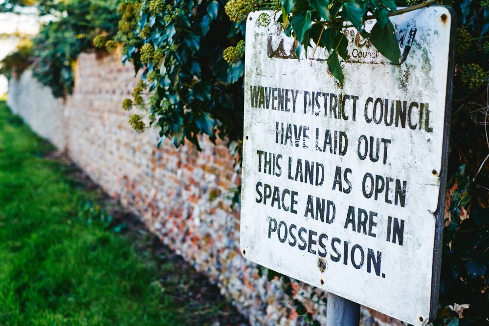 council ‘open space’ sign