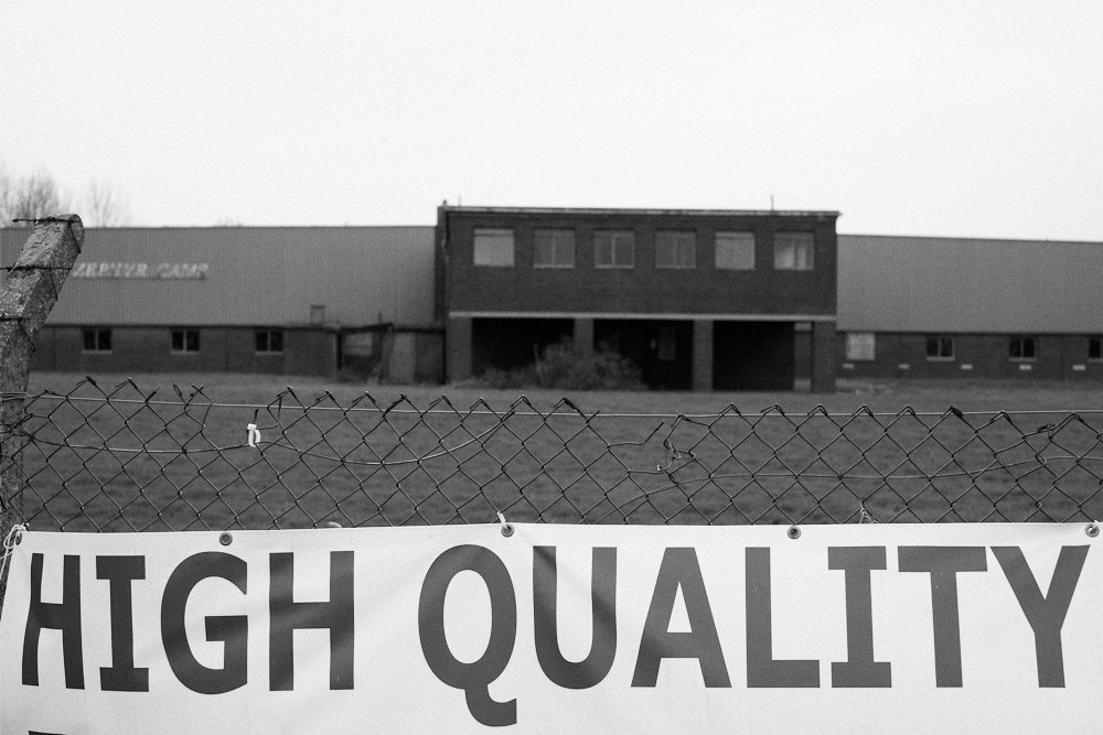 HIGH QUALITY banner