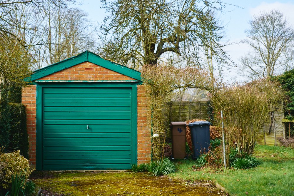 country car garage