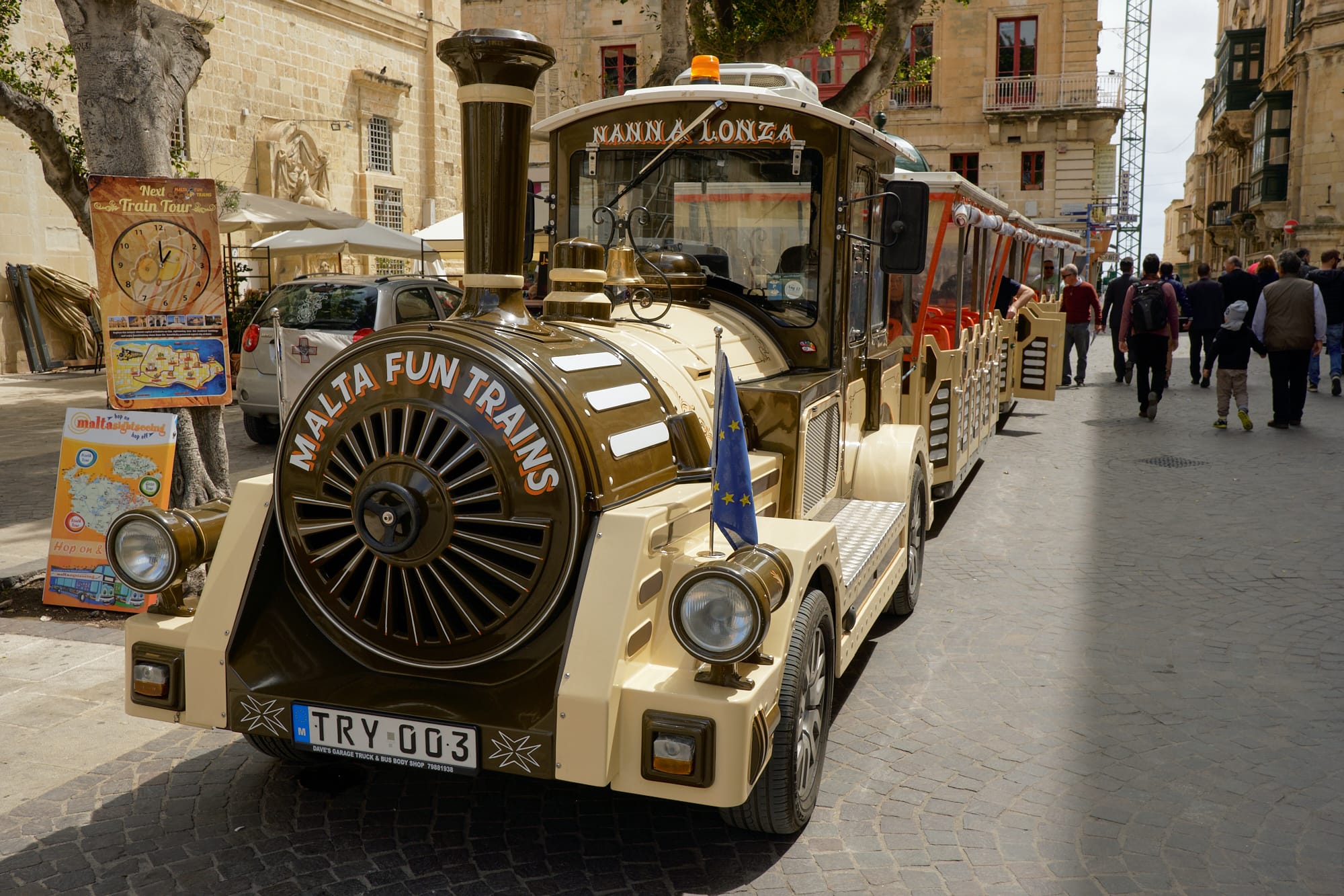 tourist train