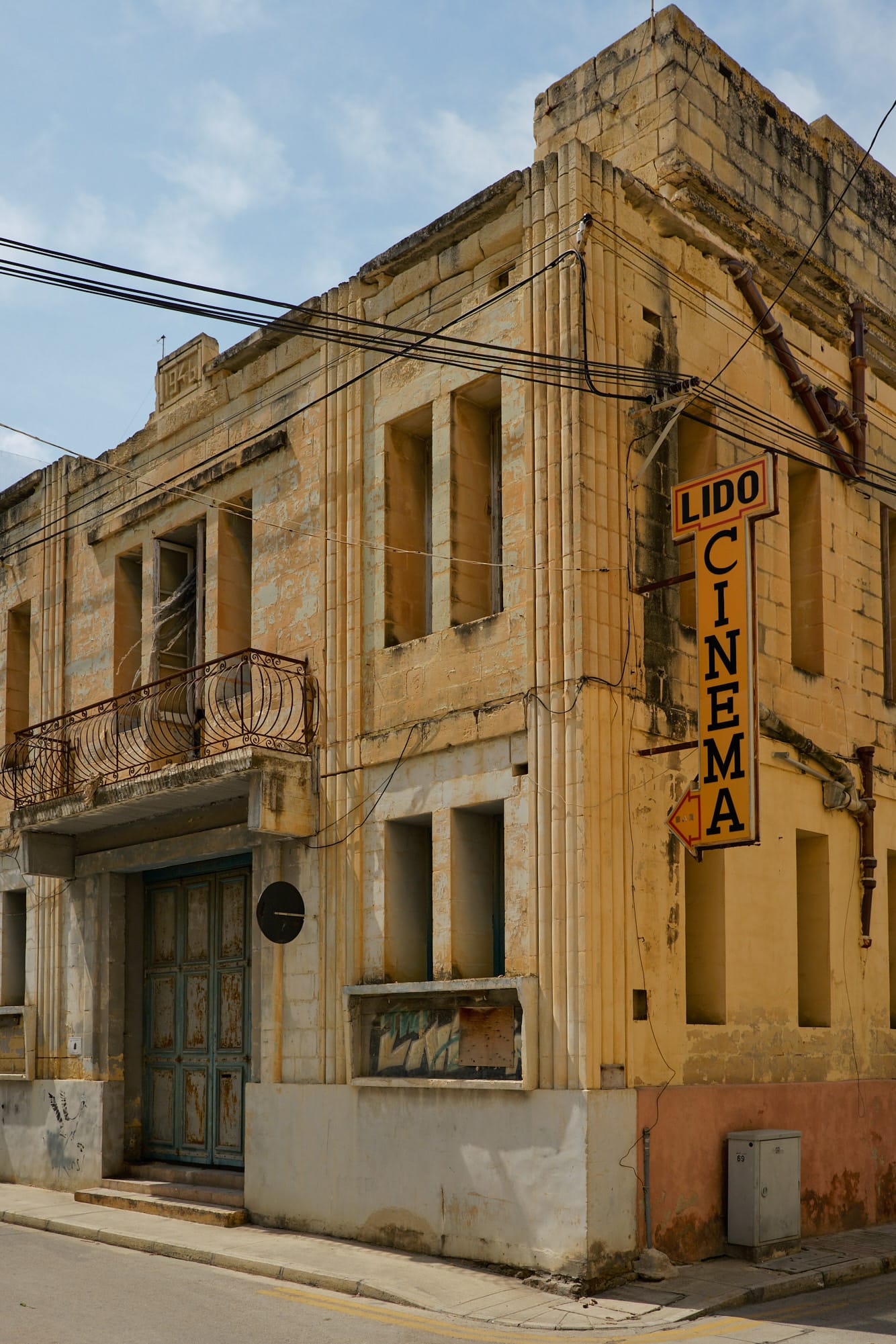 derelict cinema building