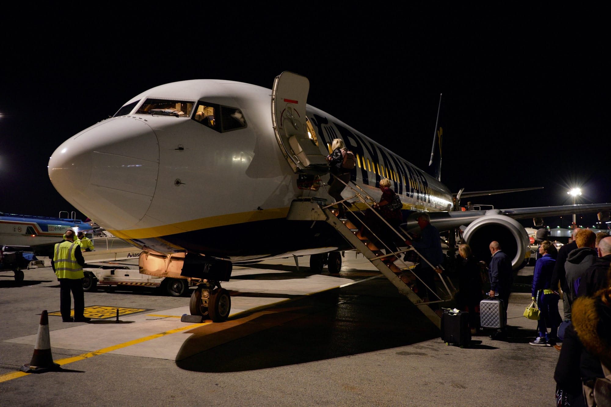 our plane home, waiting on the tarmac